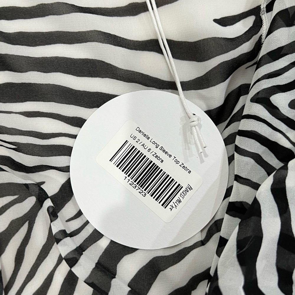 PRINCESS POLLY | DANIELLA LONG SLEEVE TOP ZEBRA XS - Picture 5 of 8